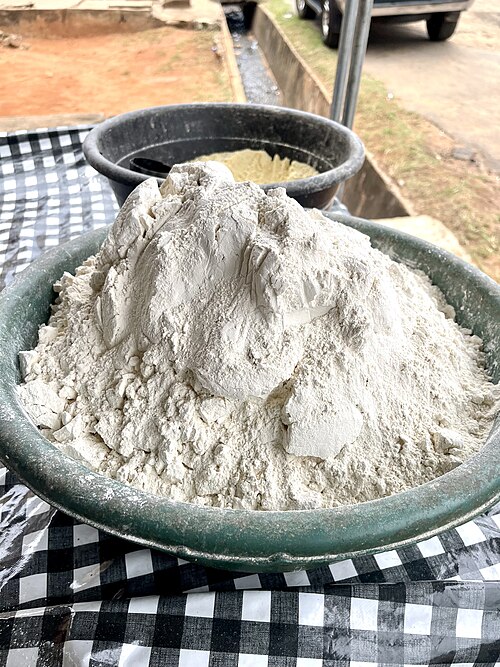 Cassava flour